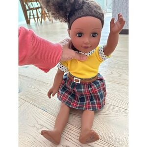 Cititoy 18 Inch Doll 2013 GS122A Brown Hair Eyes Yellow Top Plaid Skirt Outfit